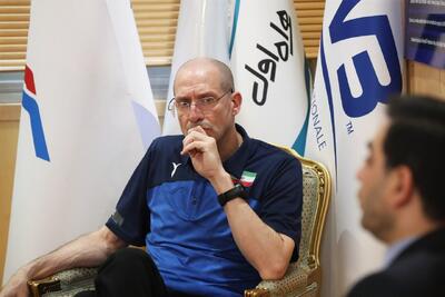 پیاتزا در مورد جزئیات تغییرات صحبت نکرده/مومنی مقدم تنها گزینه نیست - پارس فوتبال