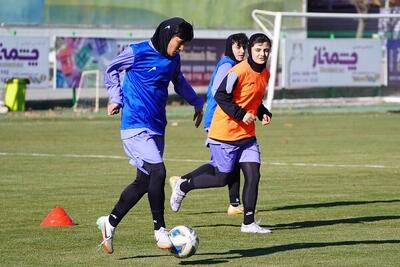 برگزاری نخستین تمرین صبحگاهی تیم ملی فوتبال زنان با محوریت ریکاوری - پارس فوتبال