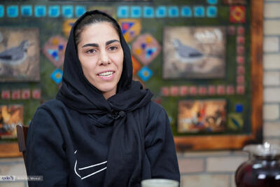 افشاگری‌های کاپیتان در کافه خبر/از عشق به عابدزاده تا پوشیدن پیراهن استقلال!/قهرمان‌های بی‌تصویر؛ چرا کسی این زنان را نمی‌بیند؟ - پارس فوتبال