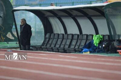 نگاهی به نیمکت‌های متزلزل لیگ برتر؛ تغییرات احتمالی سرمربیان در نیم‌فصل؟ - پارس فوتبال