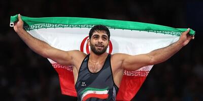 هادی ساروی در فهرست نامزدهای برترین ورزشکار مرد سال ۲۰۲۵ جهان - پارس فوتبال