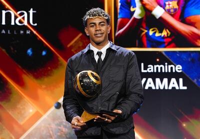 واکنش یامال به مقایسه شدنش با بزرگان فوتبال و دریافت هدیه‌ای خاص - پارس فوتبال