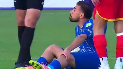 غیبت یک مهره کلیدی و سقوط استقلال از کورس قهرمانی؛ آبی‌ها بدون مهران احمدی نمی‌برند - پارس فوتبال