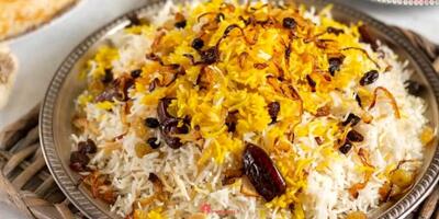  طرز تهیه رشته‌پلو سنتی؛ غذای بدون گوشت به سبک مادربزرگ‌ها