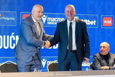 بوژوویچ از تیم جدیدش رونمایی کرد