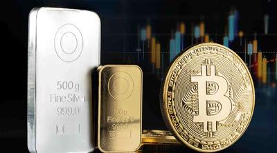 نبرد ذخیره ارزش داغ‌تر از همیشه؛ در ۱۰ سال گذشته بیت‌کوین سودده‌تر بوده یا طلا و نقره؟