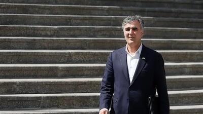 استعفای محمدرضا فرزین تکذیب شد