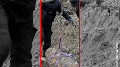  فیلم لحظه کشف و خنثی سازی بمب قدیمی در صربستان