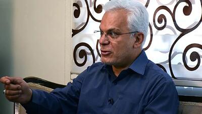 سردار طلایی : افراد نفوذی درکنار فرماندهان بودند/ در نظام اداری بدون دادن پول کارتان حل می شود؟