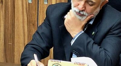  توسعه هوش اخلاقی در عصر هوش مصنوعی، راهی به سوی عدالت و موفقیت دانشجویان حقوق