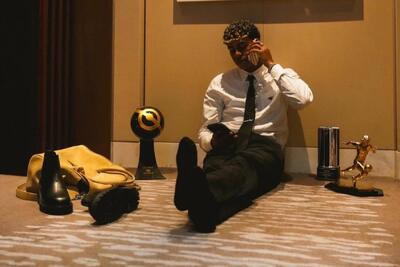 هدیه ۴۰۰ هزار دلاری برای لامین یامال پس از کسب جایزه «مارادونا» / عکس