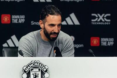 آموریم: منچستریونایتد بی‌ هیچ بهانه‌ای باید وولورهمپتون را شکست بدهد؛ قرار نیست همیشه ۳ دفاعه بازی کنیم