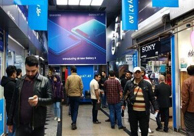 وضعیت عادی در خیابان‌ جمهوری و پاساژهای اطراف - تسنیم