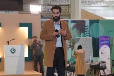 دبیر رویداد رعنا: راه‌حل محرومیت‌زدایی از پیوند مردم، مسئله و دانش می‌گذرد