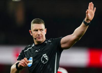 عصبانیت فارست از داور دیدار مقابل منچسترسیتی!