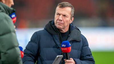 تیم منتخب فصل به انتخاب اسطوره آلمان