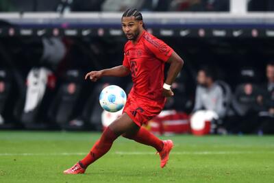 تمدید با وینگری که هواداران بایرن قبولش ندارند!