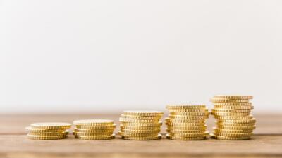 عرضه سکه‌های ضرب ۱۴۰۴ در حراج مرکز مبادله/ تداوم برگزاری حراج تا پایان سال