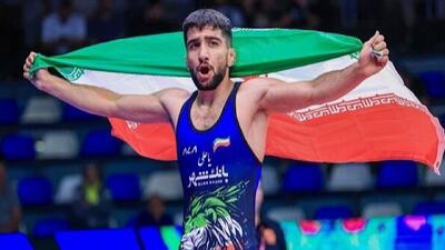 مبارزه پیام احمدی و حریف گرجستانی بهترین مسابقه سال ۲۰۲۵