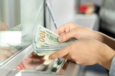 قیمت دلار اسکناسی دولتی به ۱۲۴ هزار تومان رسید