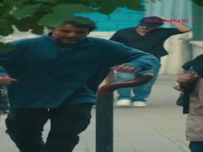  من فقط حواسم به تو بوده بابا ...
