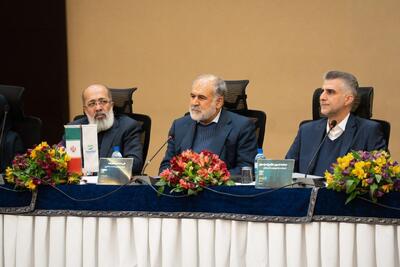 برگزاری تور تعالی با موضوع «استاندارد پایداری در مدیریت پروژه P5» به میزبانی شرکت صنایع پلیمر گچساران