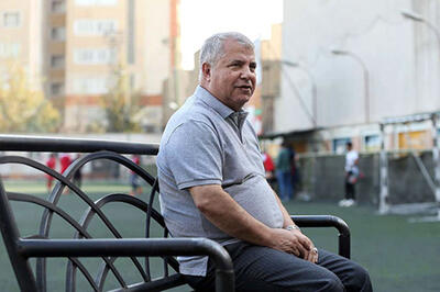 آن فحش هوادار نابینا، علی سلطان را افسرده کرده است