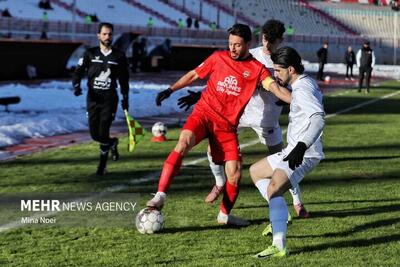 جاده لغزنده بود و تراکتور به مقصد نرسید
