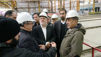 معاون اجرایی رئیس جمهور از شرکت واگن سازی متروی تهران در ری بازدید کرد