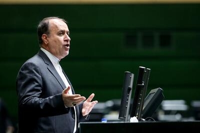 حاجی‌بابایی: مجلس فردا خبر مهمی دارد/ خبر مهمی اعلام خواهد شد که در چارچوب همین شرایط جنگی است