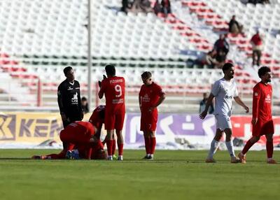 شوک رباط صلیبی ستاره به تراکتوری‌ها!