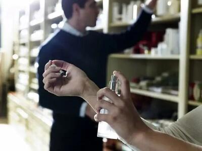  آیا خانم‌ها می‌توانند از عطرهای مردانه استفاده کنند؟