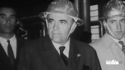 امیر عباس هویدا؛ ارکیده، کروات، پیپ، 13 سال نخست‌وزیر و دو گلوله!