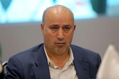 تاج: اگر شعار نژادپرستانه سر داده شود داور بازی را متوقف می‌کند