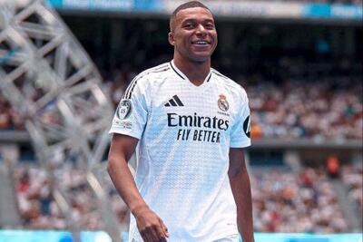 جاه‌طلبی بی‌پایان امباپه؛ لیگ قهرمانان، جام جهانی و توپ طلا در چشم‌انداز ۲۰۲۶