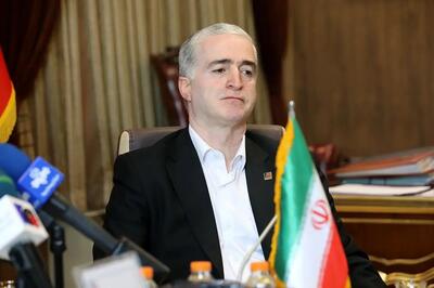 رئیس اتاق اصناف تهران: برخی تصمیم‌گیران، آرامش بازار را به هم می‌زنند