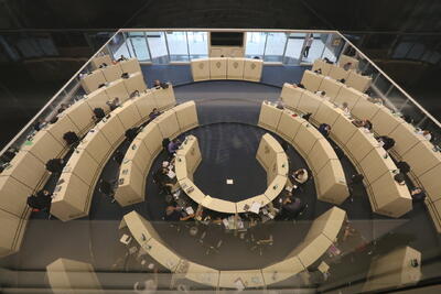 زلزله ۱۰۰ هزار واحدی در تالار شیشه‌ای؛ ریزش سنگین در بازار سهام