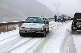  انسداد محور تاراز در خوزستان به دلیل بارش سنگین برف/راه‌بندان تا انتهای حوزه استحفاظی استان چهارمحال و بختیاری