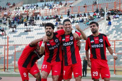 فولادهرمزگان هنوز از جام‌حذفی انصراف نداده است؛ درخواست تعویق دیدار با استقلال