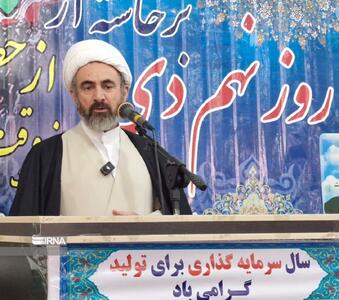  امام جمعه ایلام: هزینه اعتماد به غرب از ایستادگی سنگین‌تر است