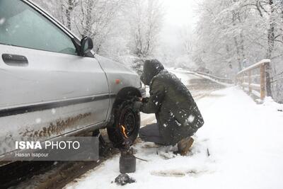  انسداد تعدادی از محورهای استان سمنان در اثر برف و بوران + ویدئو