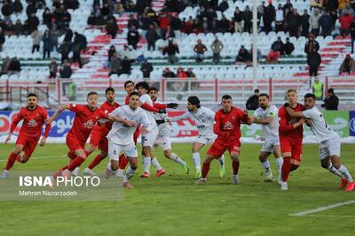  تراکتور ۹ امتیاز عقب‌تر از فصل قبل/ تیم اسکو از کورس قهرمانی جا می‌ماند؟