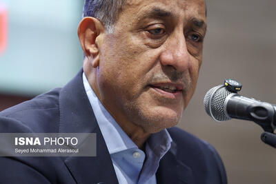 قائم‌پناه: بانک‌ها کمربندها را محکم کنند/ نمی‌شود با عملکرد آن‌ها به مردم گرانی تحمیل شود