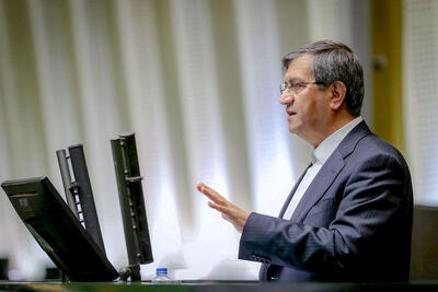 تکذیب جنجالی یک نامه؛ بازی سیاسی علیه همتی لو رفت