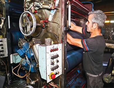 انتقال اختیار وام اشتغال از مجلس به دولت تجربه‌ای بود که شکست خورد