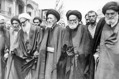 این ننگ را به کجا ببریم مملکت اسلامی ما را پایگاه اسرائیل کرده‌اند!