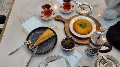 لیست جدیدترین آگهی‌های استخدام آدلی باقلوا | ۹ دی ۱۴۰۴