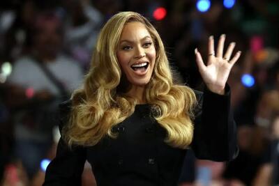 فوربس: بیانسه به جمع میلیاردرها پیوست