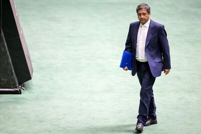 ماجرای نامه نمایندگان مجلس به پزشکیان برای به کار نگرفتن همتی چیست؟/ جزئیات یک ادعا به روایت خبرگزاری فارس