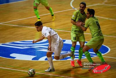 تساوی گیتی‌پسند و گهرزمین در هفته ۲۱/ آتش‌بازی مس مقابل نفت شازند - کلبه سرگرمی